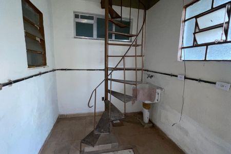 Casa para alugar com 70m², 2 quartos e 1 vaga Casa para alugar com 70m², 2 quartos e 1 vagaÁrea de Serviço