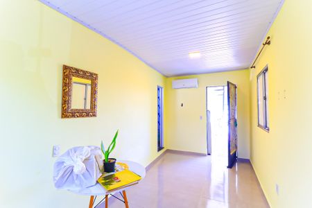 Casa para alugar com 80m², 2 quartos e 1 vaga Casa para alugar com 80m², 2 quartos e 1 vagaQuarto