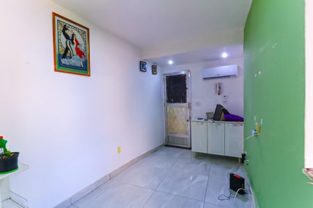 Sala de casa para alugar com 2 quartos, 80m² em Higienópolis, Rio de Janeiro