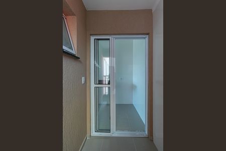 Apartamento à venda com 40m², 2 quartos e sem vaga Apartamento à venda com 40m², 2 quartos e sem vagaSala/Cozinha/Área de Serviço