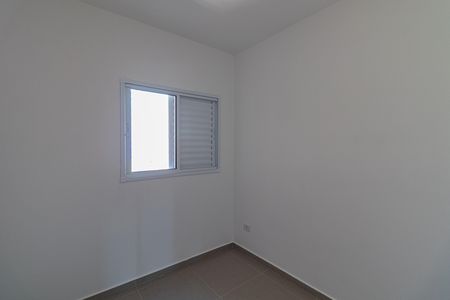 Quarto 1 de apartamento à venda com 2 quartos, 40m² em Guaianases, São Paulo