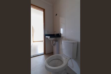 Apartamento à venda com 40m², 2 quartos e sem vaga Apartamento à venda com 40m², 2 quartos e sem vagaBanheiro