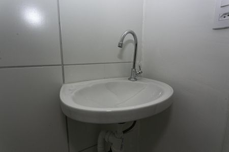Banheiro de kitnet/studio para alugar com 1 quarto, 39m² em Tatuapé, São Paulo