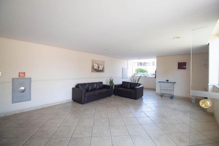 Apartamento à venda com 65m², 2 quartos e 1 vagaHall de entrada