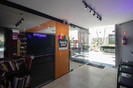 Apartamento à venda com 65m², 2 quartos e 1 vagaMercadinho