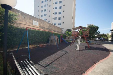 Apartamento à venda com 65m², 2 quartos e 1 vagaÁrea comum - Playground