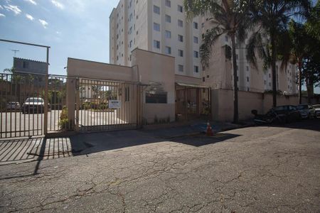 Apartamento à venda com 65m², 2 quartos e 1 vagaFachada