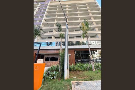 Apartamento à venda com 84m², 2 quartos e 2 vagas Apartamento à venda com 84m², 2 quartos e 2 vagasFachada