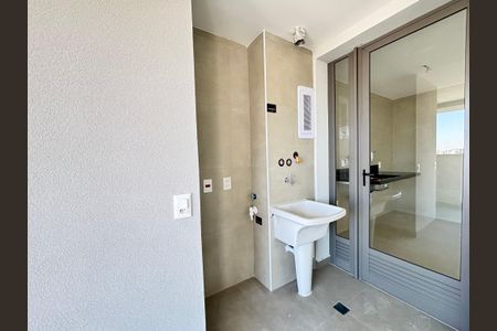 Apartamento à venda com 84m², 2 quartos e 2 vagas Apartamento à venda com 84m², 2 quartos e 2 vagasÁrea de Serviço