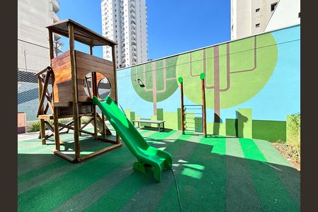 Apartamento à venda com 84m², 2 quartos e 2 vagas Apartamento à venda com 84m², 2 quartos e 2 vagasÁrea comum