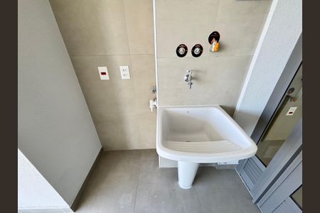 Apartamento à venda com 84m², 2 quartos e 2 vagas Apartamento à venda com 84m², 2 quartos e 2 vagasÁrea de Serviço