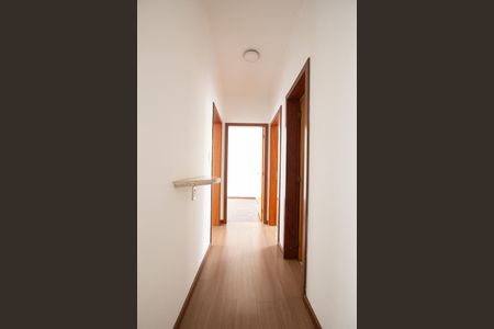 Apartamento à venda com 66m², 3 quartos e sem vagaCorredor