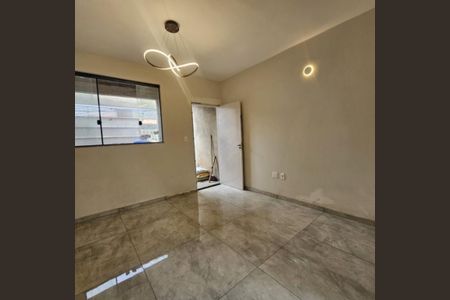 Foto 01 de casa à venda com 3 quartos, 90m² em Jardim America, Belo Horizonte