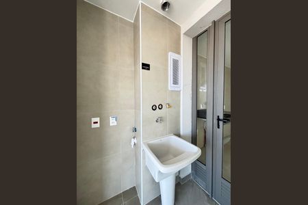 Apartamento à venda com 82m², 2 quartos e 2 vagasÁrea de Serviço