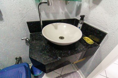 Casa à venda com 300m², 3 quartos e 6 vagasBanheiro 3