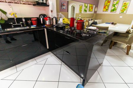 Casa à venda com 300m², 3 quartos e 6 vagasCopa e Cozinha