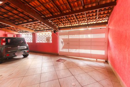 Casa à venda com 300m², 3 quartos e 6 vagasGaragem