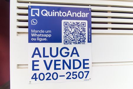 Casa à venda com 300m², 3 quartos e 6 vagasPlaca