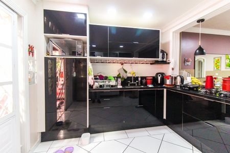 Casa à venda com 300m², 3 quartos e 6 vagasCopa e Cozinha