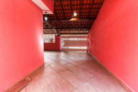 Casa à venda com 300m², 3 quartos e 6 vagasGaragem