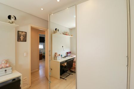 Apartamento à venda com 110m², 3 quartos e 2 vagas Apartamento à venda com 110m², 3 quartos e 2 vagasQuarto 1