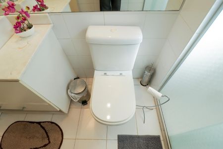 Apartamento à venda com 110m², 3 quartos e 2 vagas Apartamento à venda com 110m², 3 quartos e 2 vagasBanheiro Social