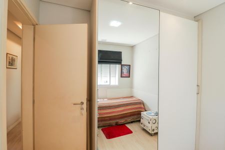 Apartamento à venda com 110m², 3 quartos e 2 vagas Apartamento à venda com 110m², 3 quartos e 2 vagasQuarto 1