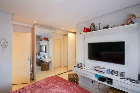Apartamento à venda com 110m², 3 quartos e 2 vagas Apartamento à venda com 110m², 3 quartos e 2 vagasSuíte