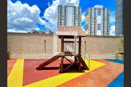 Apartamento para alugar com 44m², 2 quartos e 1 vaga