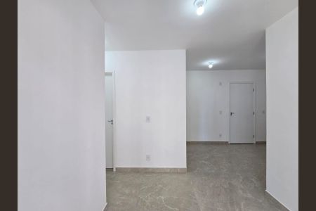 Sala  de apartamento para alugar com 2 quartos, 44m² em Picanço, Guarulhos