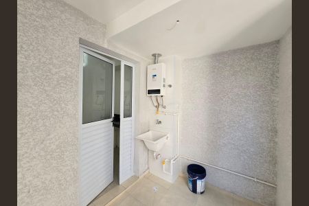 Apartamento para alugar com 44m², 2 quartos e 1 vaga Apartamento para alugar com 44m², 2 quartos e 1 vagaÁrea de Serviço