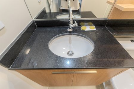 Apartamento para alugar com 26m², 1 quarto e sem vaga Apartamento para alugar com 26m², 1 quarto e sem vagaBanheiro