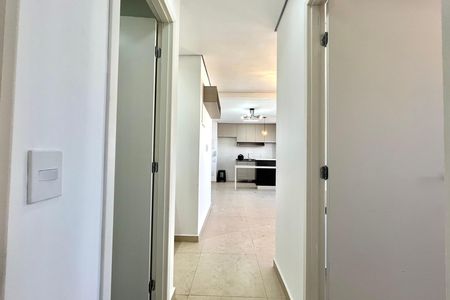 Apartamento para alugar com 55m², 2 quartos e 2 vagas Apartamento para alugar com 55m², 2 quartos e 2 vagasCorredor