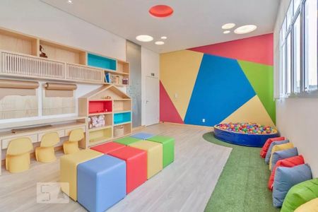 Apartamento para alugar com 55m², 2 quartos e 2 vagas Apartamento para alugar com 55m², 2 quartos e 2 vagasÁrea comum