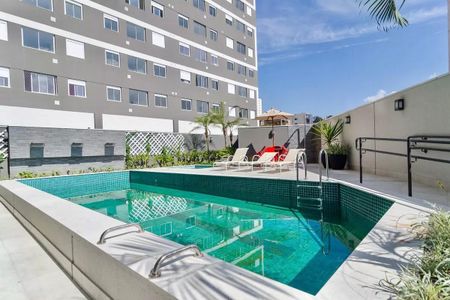Apartamento para alugar com 55m², 2 quartos e 2 vagas Apartamento para alugar com 55m², 2 quartos e 2 vagasÁrea comum - Piscina
