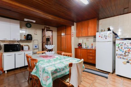 Casa à venda com 190m², 3 quartos e 1 vaga Casa à venda com 190m², 3 quartos e 1 vagaCozinha