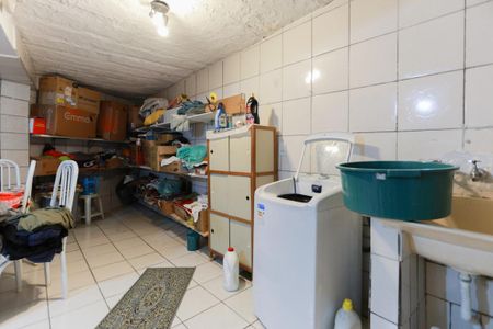 Casa à venda com 190m², 3 quartos e 1 vaga Casa à venda com 190m², 3 quartos e 1 vagaÁrea de serviço