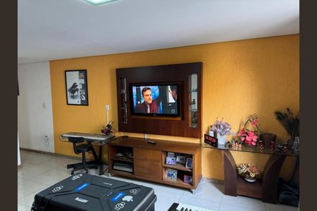 Casa à venda com 3 quartos, 109m² em Ana Lúcia, Belo Horizonte