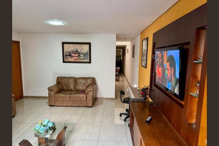 Casa à venda com 3 quartos, 109m² em Ana Lúcia, Belo Horizonte