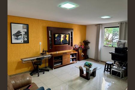 Casa à venda com 3 quartos, 109m² em Ana Lúcia, Belo Horizonte