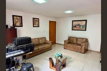 Casa à venda com 3 quartos, 109m² em Ana Lúcia, Belo Horizonte