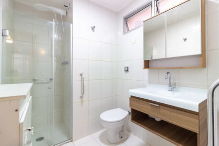 Apartamento para alugar com 108m², 2 quartos e 1 vagaBanheiro da Suíte