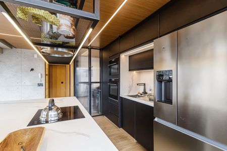 Apartamento para alugar com 90m², 1 quarto e 2 vagas Apartamento para alugar com 90m², 1 quarto e 2 vagasCozinha