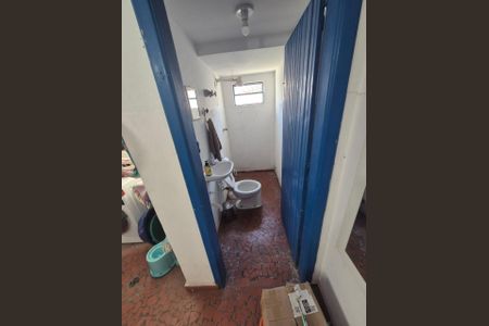 banheiro  de casa à venda com 2 quartos, 92m² em Vila Prudente, São Paulo