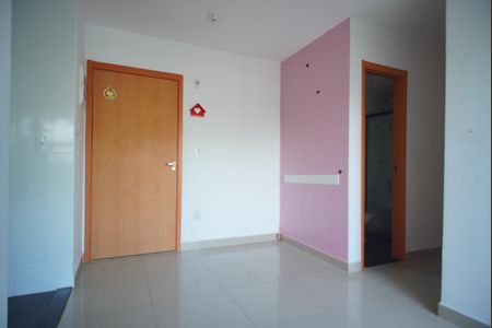Sala de apartamento para alugar com 2 quartos, 44m² em Costa E Silva, Porto Alegre
