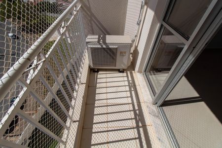 SACADA de apartamento para alugar com 3 quartos, 70m² em Parque Brasília, Campinas