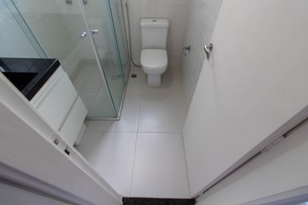 Apartamento para alugar com 70m², 3 quartos e 2 vagasBANHEIRO DA SUITE