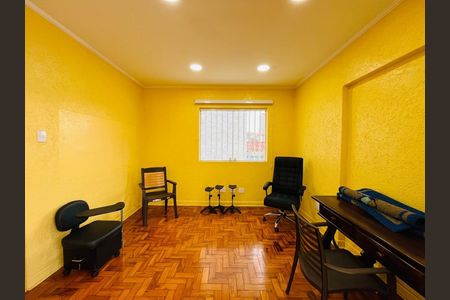 Quarto de casa à venda com 4 quartos, 410m² em Penha de França, São Paulo