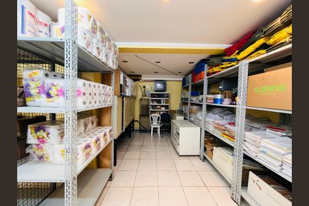 Área externa de casa à venda com 4 quartos, 410m² em Penha de França, São Paulo