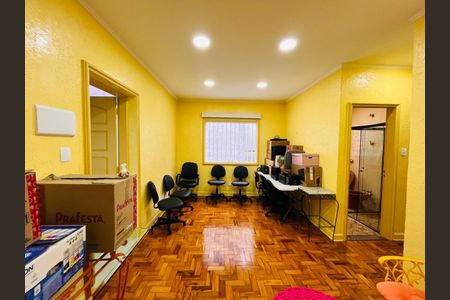 Quarto de casa à venda com 4 quartos, 410m² em Penha de França, São Paulo